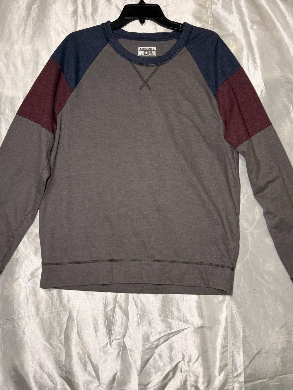 Converse Sweatshirt Gray Men Size Large Gray/Maroon/Blue Pullover